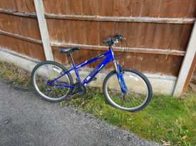hallvard metrolink 100 2018 womens hybrid bike